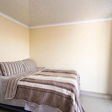 Hasate Guest House 10 Florence Street Oakdale Belliville 7530 Cape Town South African Kültér fotó