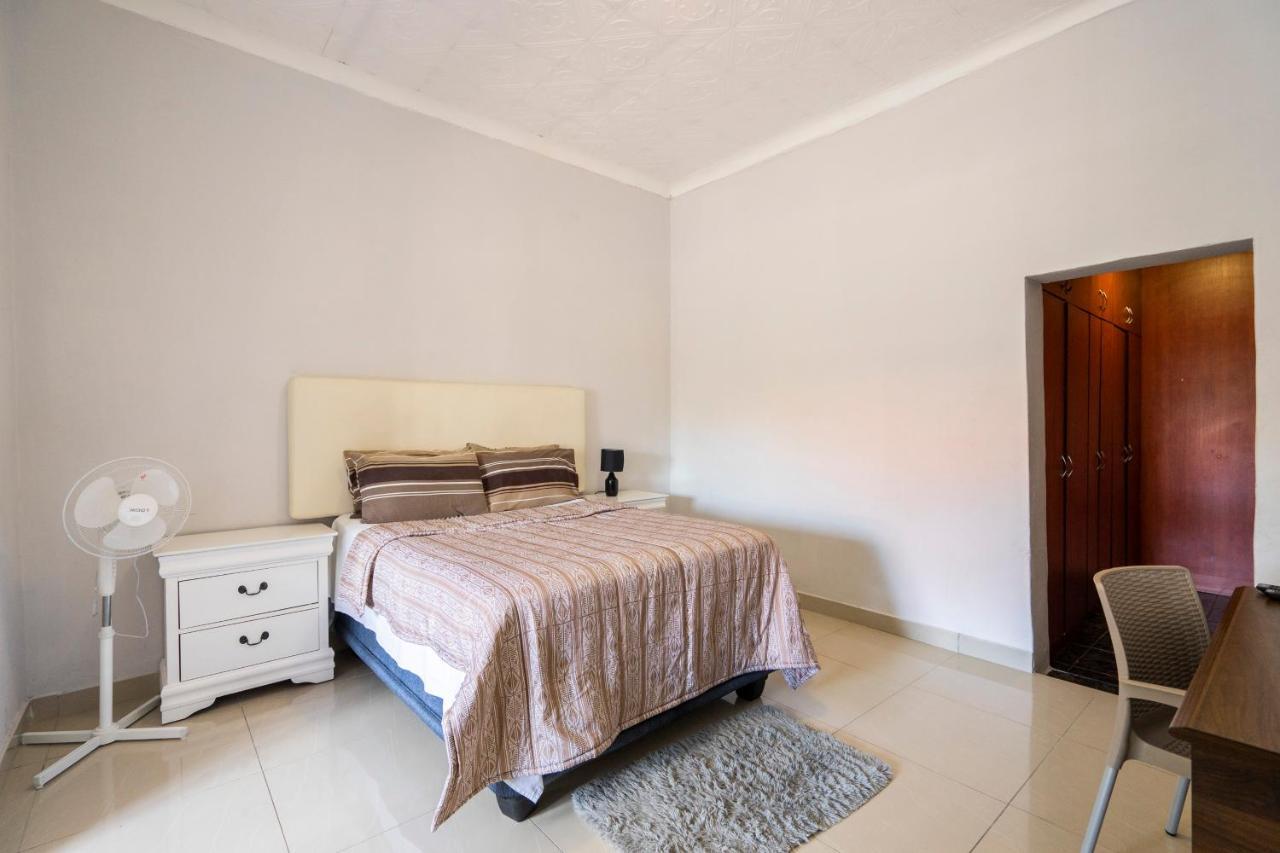 Hasate Guest House 10 Florence Street Oakdale Belliville 7530 Cape Town South African Kültér fotó