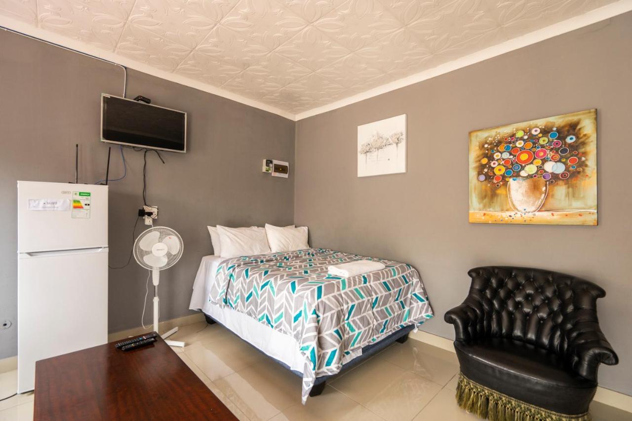 Hasate Guest House 10 Florence Street Oakdale Belliville 7530 Cape Town South African Kültér fotó